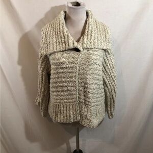 Evan Picone Beige & Gray 1 Button Sweater - Womens M, NWT, Bust 24”Length 22.5”
